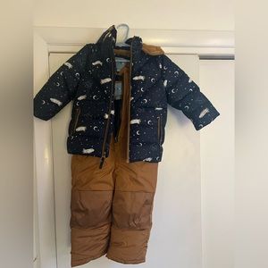 Kids snowsuit, perfect condition